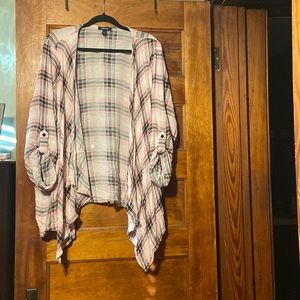 Torrid size 4X sweater/kimono